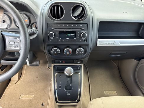 Used 2017 Jeep Compass Sport w/ Power Value Group FWD image 24