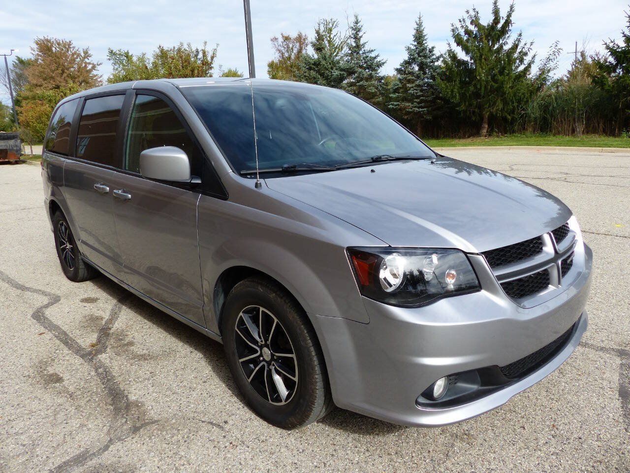 Used 2019 Dodge Grand Caravan GT FWD image 12