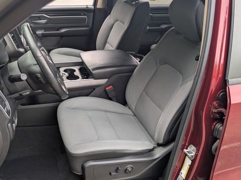 Used 2019 RAM 1500 Big Horn image 16