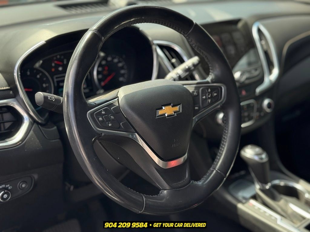 Used 2018 Chevrolet Equinox Premier FWD image 12