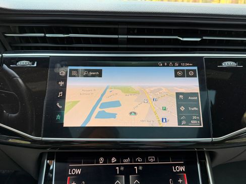 Used 2020 Audi Q7 3.0T Premium Plus AWD/4WD image 4