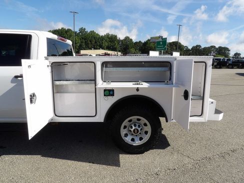 Used 2025 Chevrolet Silverado 3500 W/T w/ WT/CX Safety Package AWD/4WD image 50