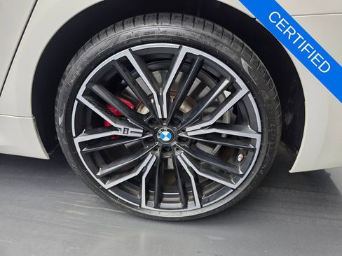 Certified 2023 BMW 540i w/ M Sport Package RWD image 17