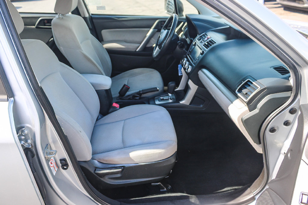 Used 2018 Subaru Forester 2.5i w/ Alloy Wheel Package AWD/4WD image 19