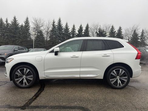 Used 2022 Volvo XC60 T8 Inscription w/ Advanced Package image 7