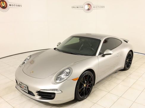 Used 2013 Porsche 911 Carrera 4S AWD/4WD image 35