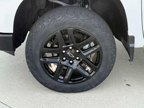 Used 2022 Chevrolet Silverado 1500 Custom Trail Boss image 15