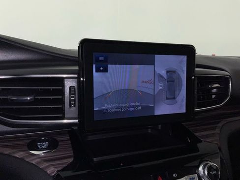 Used 2021 Ford Explorer Limited w/ Equipment Group 301A RWD image 25