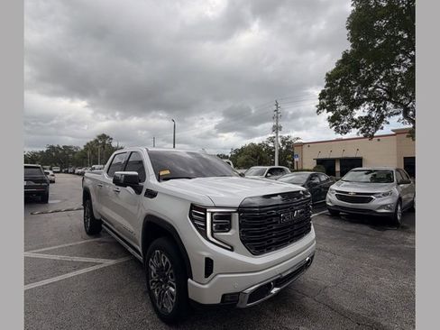Used 2024 GMC Sierra 1500 Denali Ultimate AWD/4WD image 1