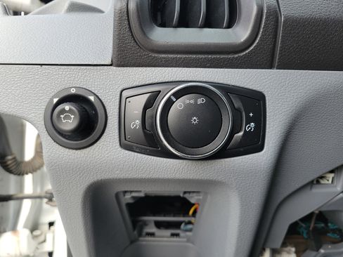 Used 2016 Ford Transit 150 148 Medium Roof RWD image 30