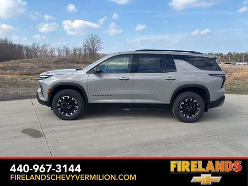 New 2026 Chevrolet Traverse Z71 w/ Driver Confidence Package image 6