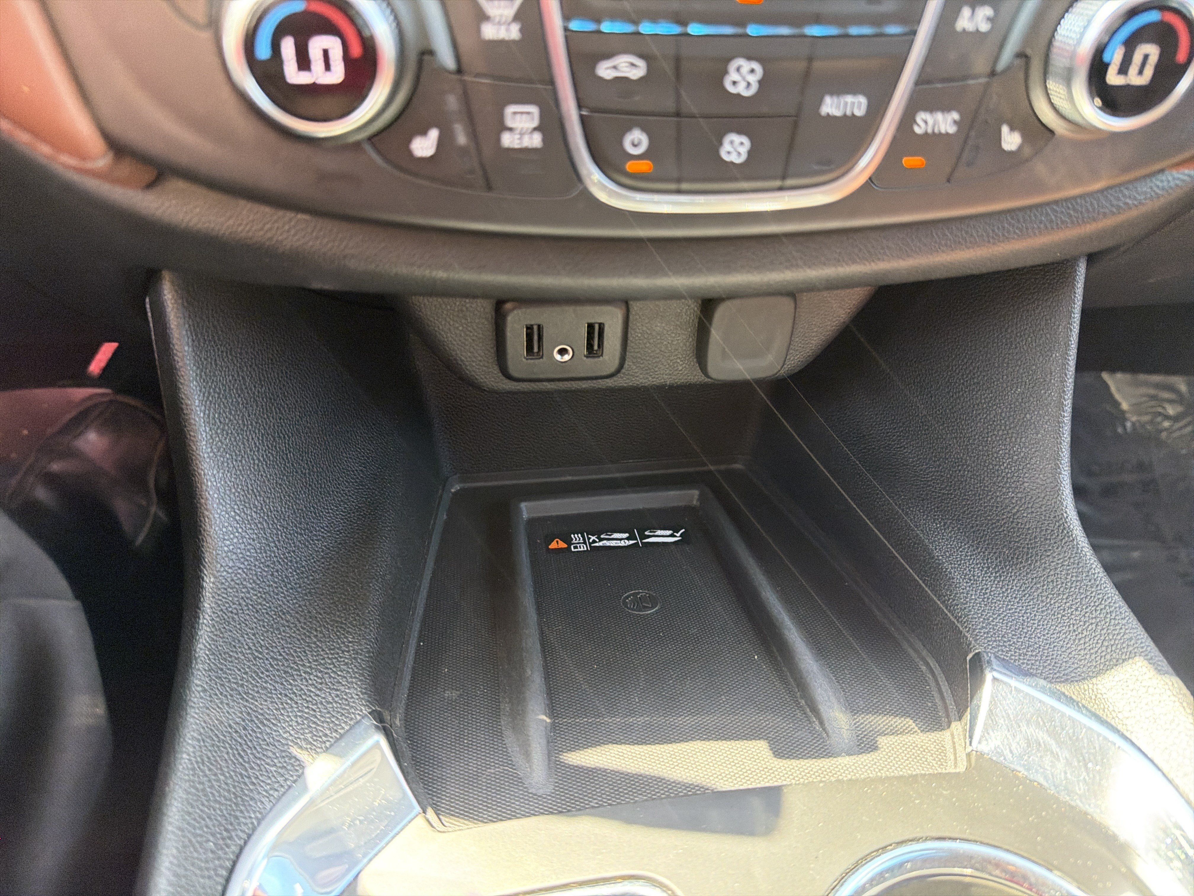 Used 2018 Chevrolet Traverse High Country AWD/4WD image 25