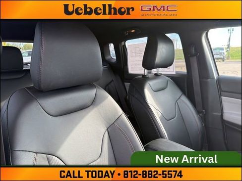 Used 2024 Jeep Compass Limited w/ Elite Group AWD/4WD image 4