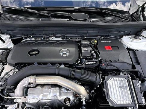 Used 2026 Mercedes-Benz GLB 250 image 13