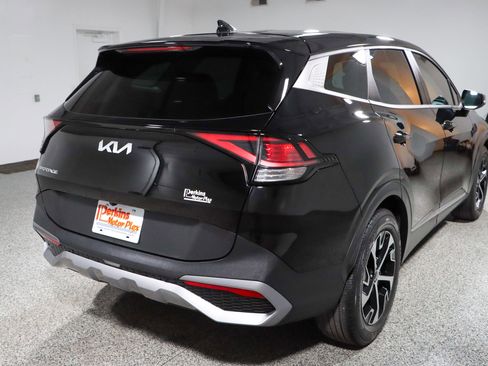 Used 2024 Kia Sportage EX FWD image 7