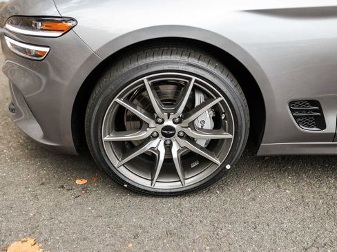 New 2026 Genesis G70 2.5T image 7