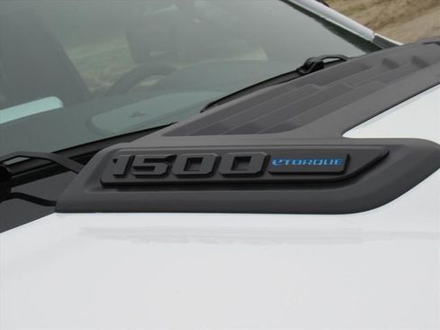 New 2026 RAM 1500 Laramie w/ Night Edition image 12