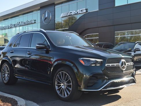 Certified 2024 Mercedes-Benz GLE 450 4MATIC image 3