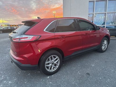 Certified 2024 Ford Edge SEL w/ Convenience Package image 4