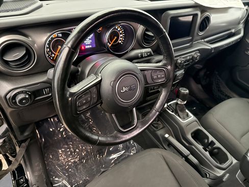 Used 2023 Jeep Wrangler Sport image 14