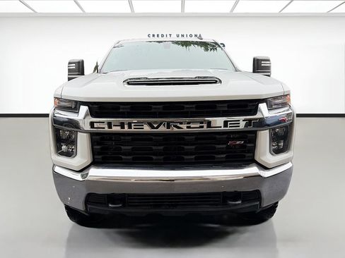 Used 2021 Chevrolet Silverado 2500 LT w/ Z71 Off-Road Package AWD/4WD image 2