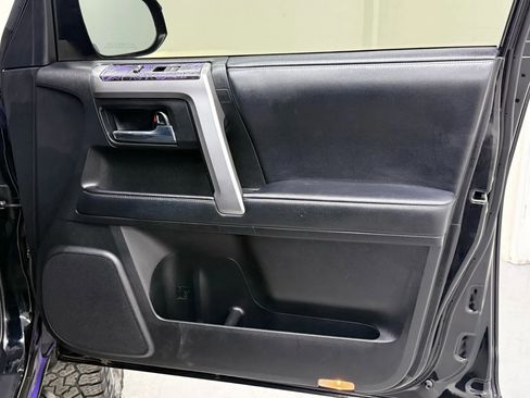 Used 2021 Toyota 4Runner SR5 image 19