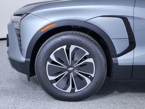 New 2026 Chevrolet Blazer EV LT FWD image 8