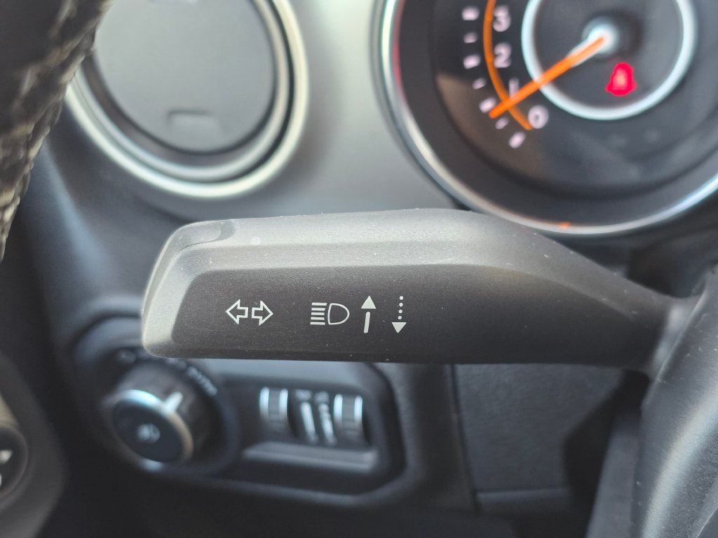 Used 2020 Jeep Wrangler Unlimited Sport AWD/4WD image 30