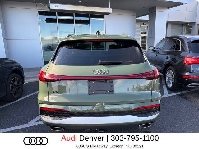 Used 2025 Audi Q5 Premium w/ Convenience Package AWD/4WD image 4