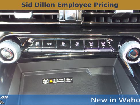 New 2025 Chevrolet Tahoe Premier image 17