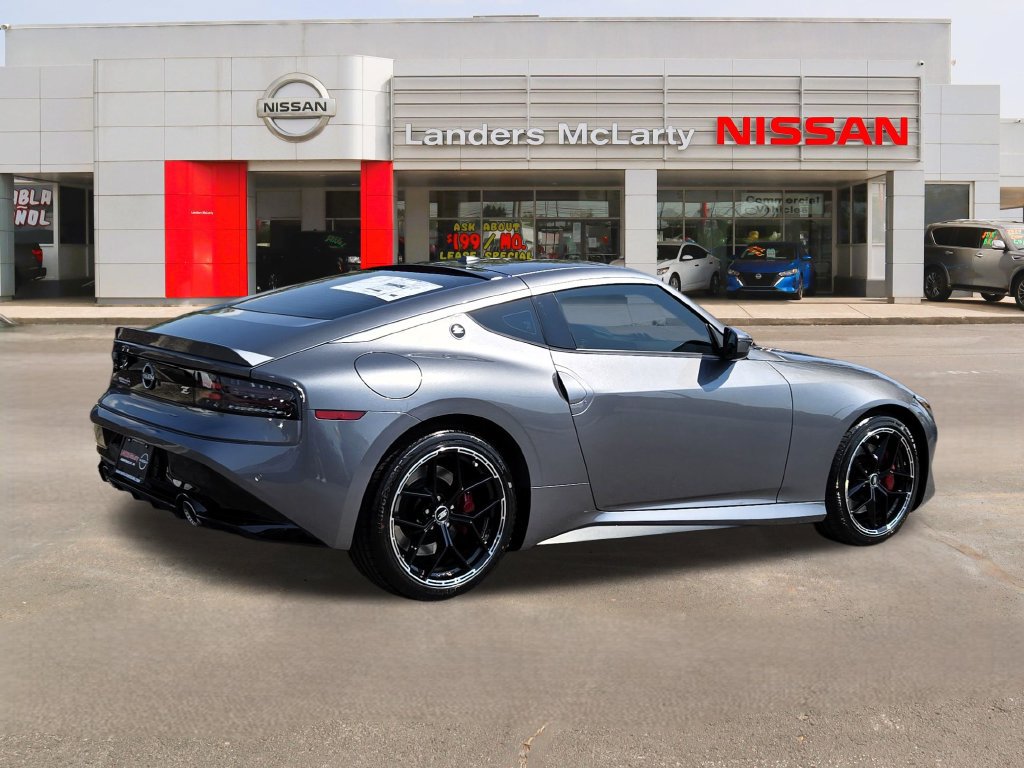 New 2027 Nissan Z Performance RWD image 3