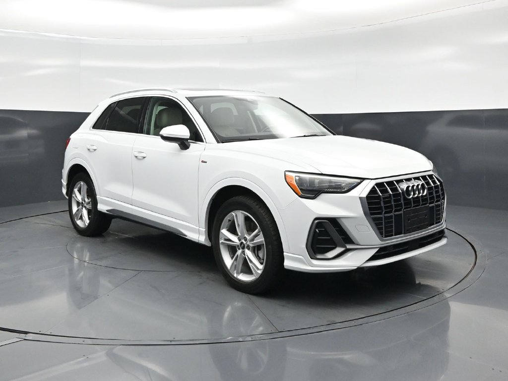 Used 2021 Audi Q3 2.0T Premium w/ Convenience Package AWD/4WD image 55