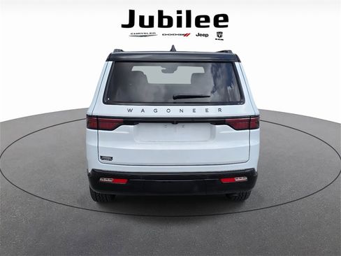 New 2025 Jeep Wagoneer Series II image 3