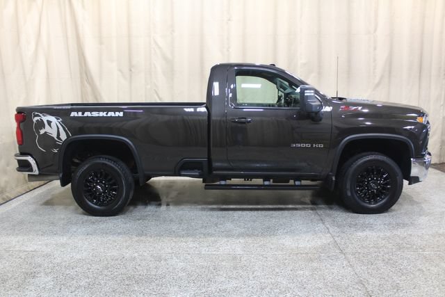 Used 2021 Chevrolet Silverado 3500 LT w/ Convenience Package AWD/4WD image 3
