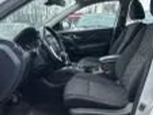 Used 2022 Nissan Rogue Sport SV AWD/4WD image 11