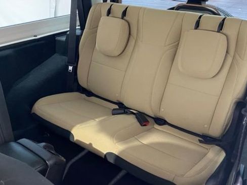 Used 2022 Jeep Wrangler Sport S image 17