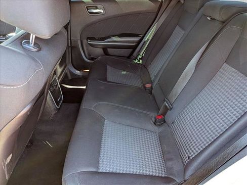 Used 2019 Dodge Charger Scat Pack RWD image 17