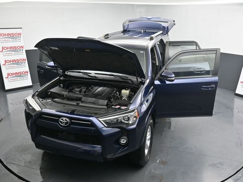 Used 2022 Toyota 4Runner SR5 Premium w/ Moonroof Package image 42