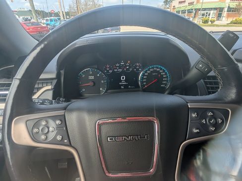 Used 2018 GMC Yukon XL Denali w/ Open Road Package image 14