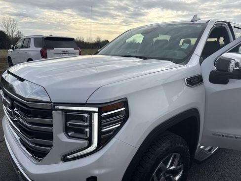 Certified 2025 GMC Sierra 1500 SLT w/ SLT Premium Package image 37