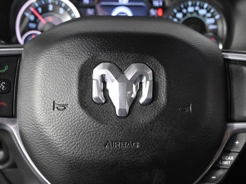 Used 2020 RAM 1500 Laramie AWD/4WD image 35