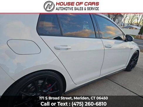 Used 2018 Volkswagen GTI SE image 13