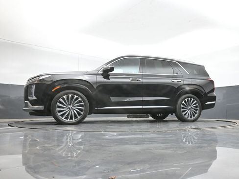 Used 2024 Hyundai Palisade Calligraphy image 46