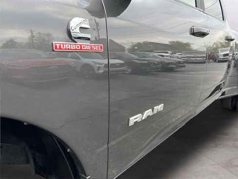 Used 2024 RAM 3500 Laramie image 71