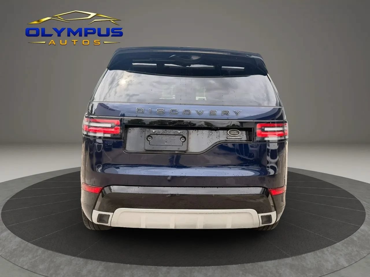 Used 2020 Land Rover Discovery Landmark AWD/4WD image 8