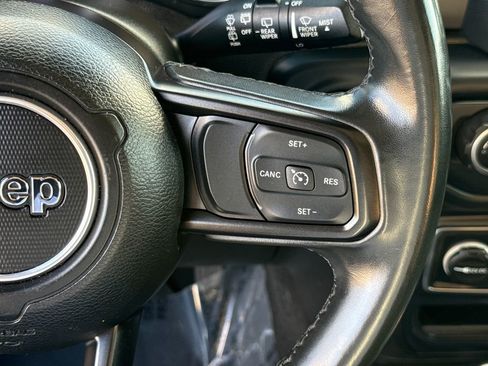 Used 2019 Jeep Wrangler Unlimited Sport S image 16