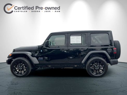 Certified 2025 Jeep Wrangler Unlimited Sahara w/ Safety Group AWD/4WD image 7