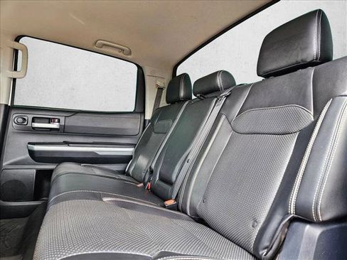 Used 2018 Toyota Tundra SR5 w/ SR5 Upgrade Package AWD/4WD image 18