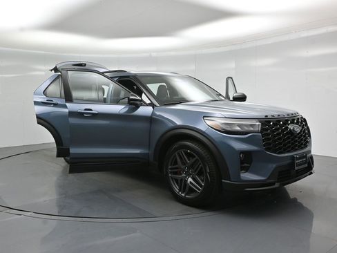 New 2026 Ford Explorer ST AWD/4WD image 31