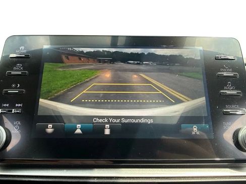 Used 2018 Honda Accord EX image 23